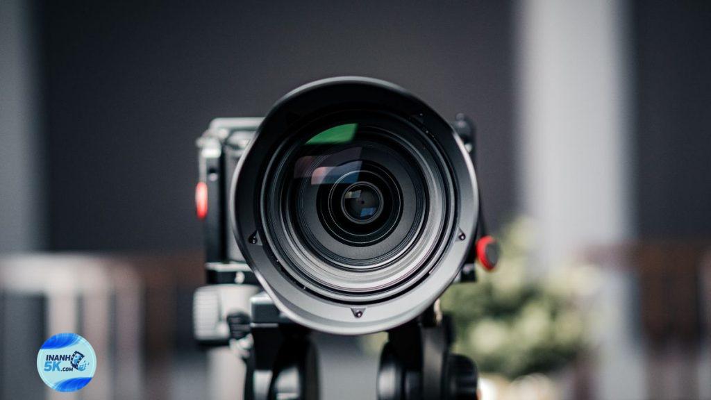 2. Các Loại Lens Máy Ảnh