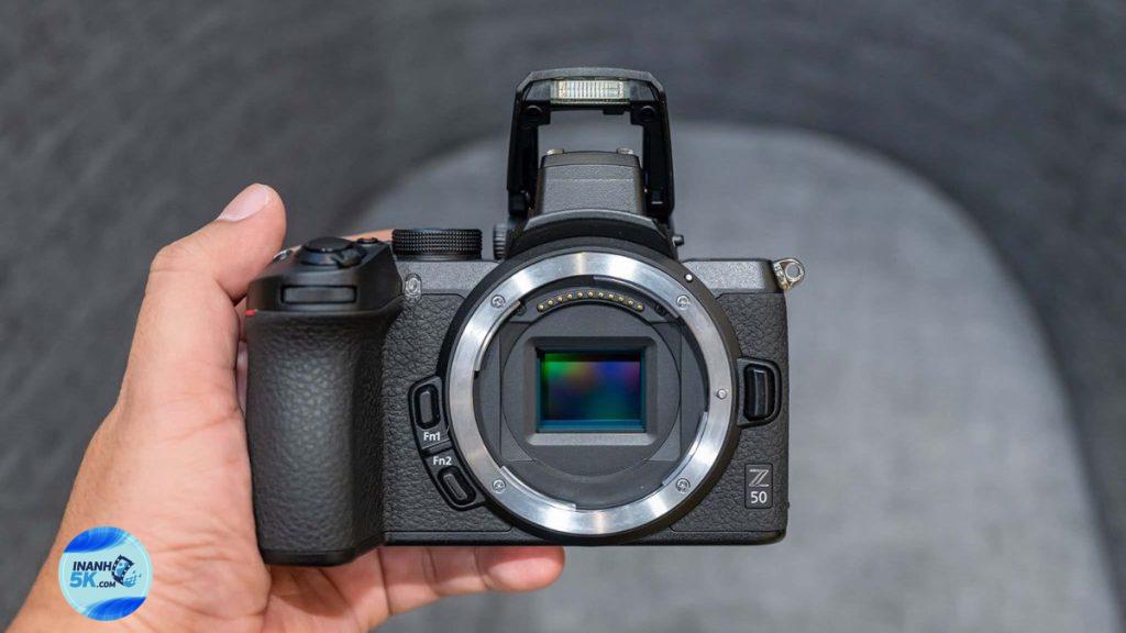 Những Tính Năng Nổi Bật Của Máy Ảnh Mirrorless
